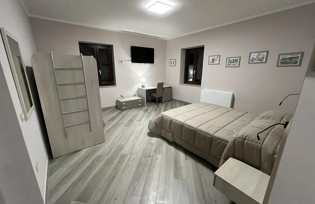 Agriturismo L'Ape Regina-1